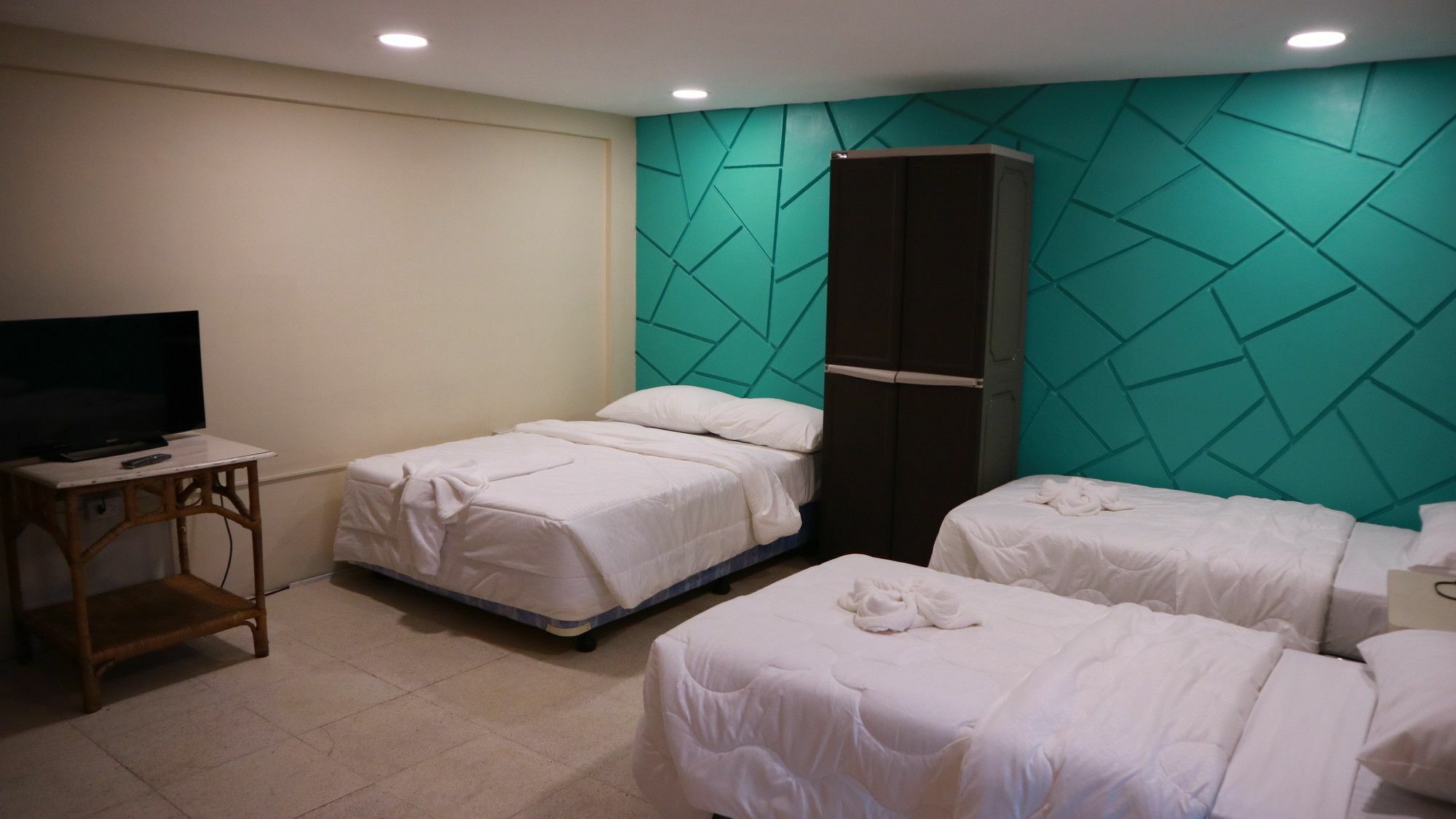 Residencia Marfel Hotel Tacloban Buitenkant foto